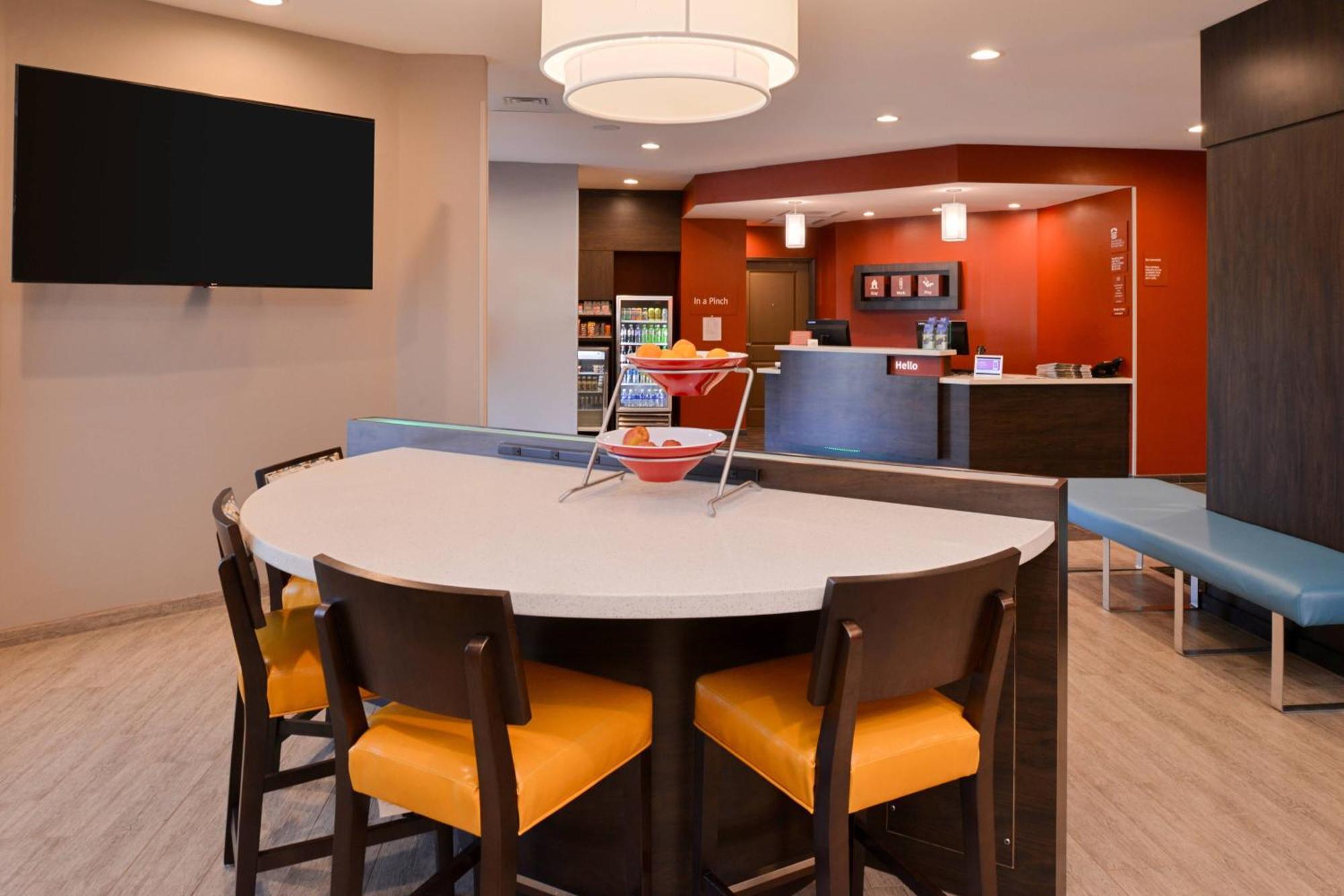Towneplace Suites By Marriott Laplace Exteriör bild